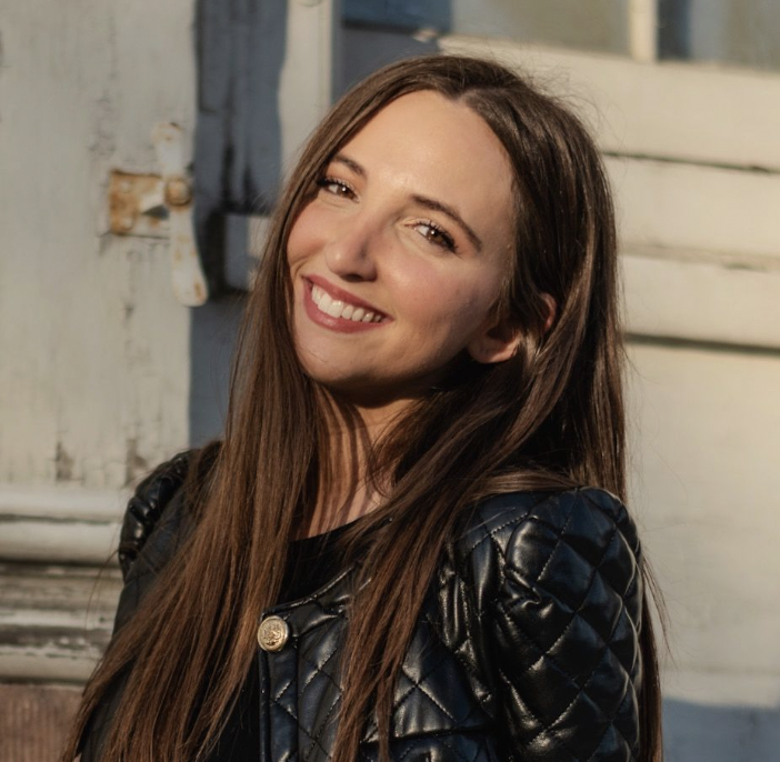 Ayala Feingold – Community leadership. Vocal instructor/coach. Washington Heights, NYC